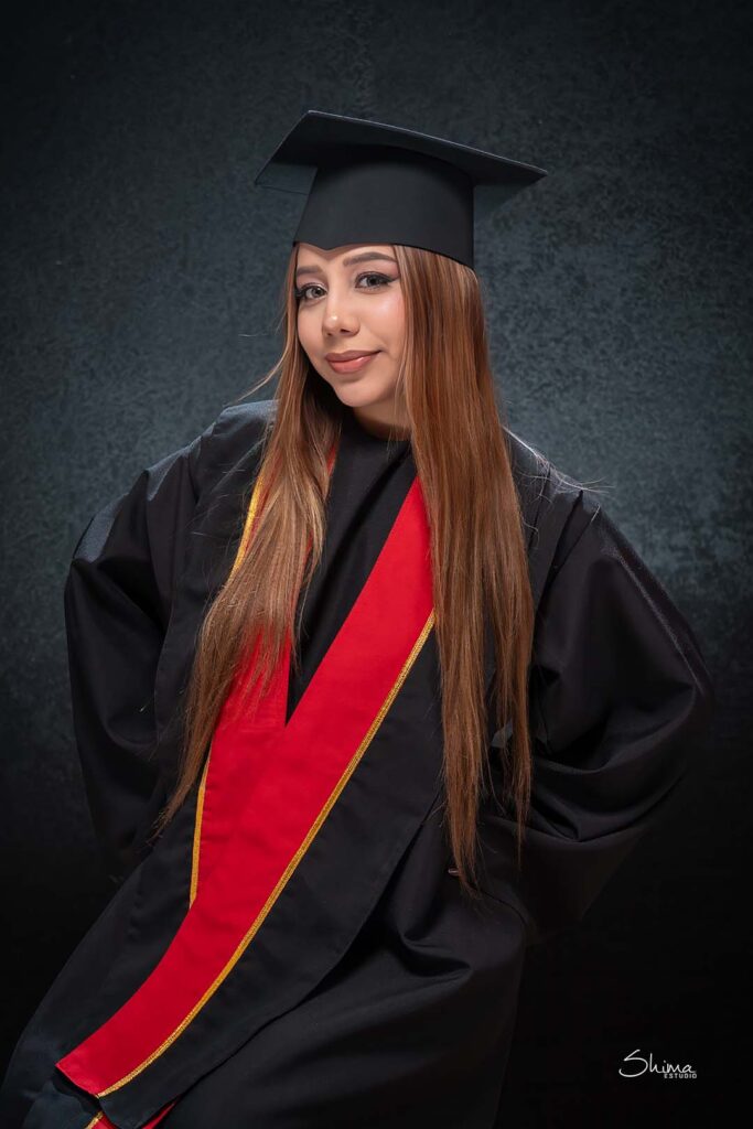 Sesión de Graduación y Anuarios en Lima