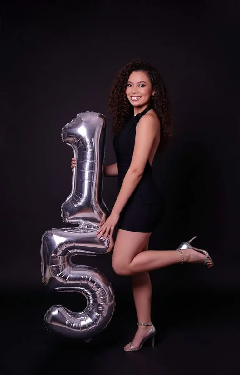 Sesión de Fotos de Quinceañera en Lima