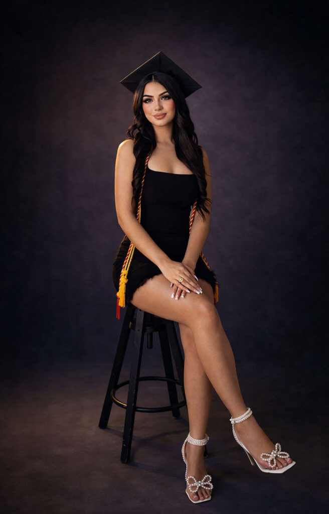 Sesión de fotos de graduación en Lima — Shima Estudio, Barranco